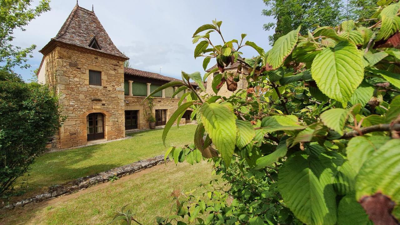Hotel Domaine Du Cardou Puy-lʼÉvêque Exterior foto