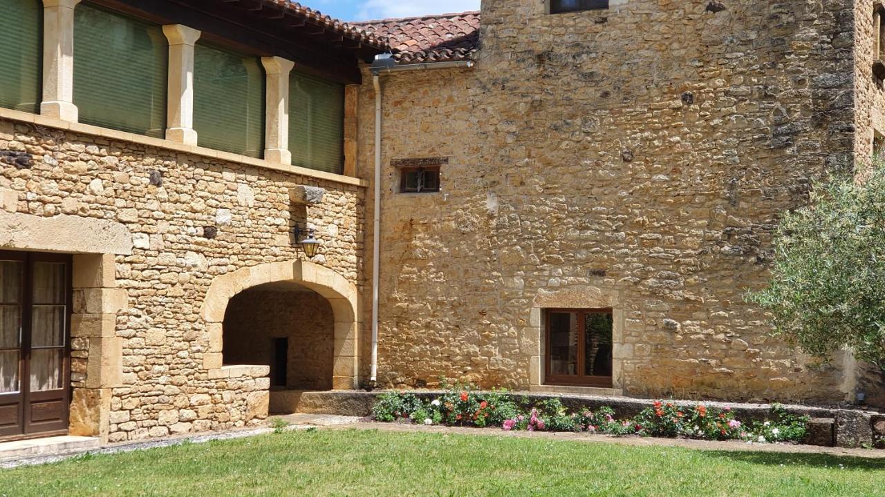 Hotel Domaine Du Cardou Puy-lʼÉvêque Exterior foto