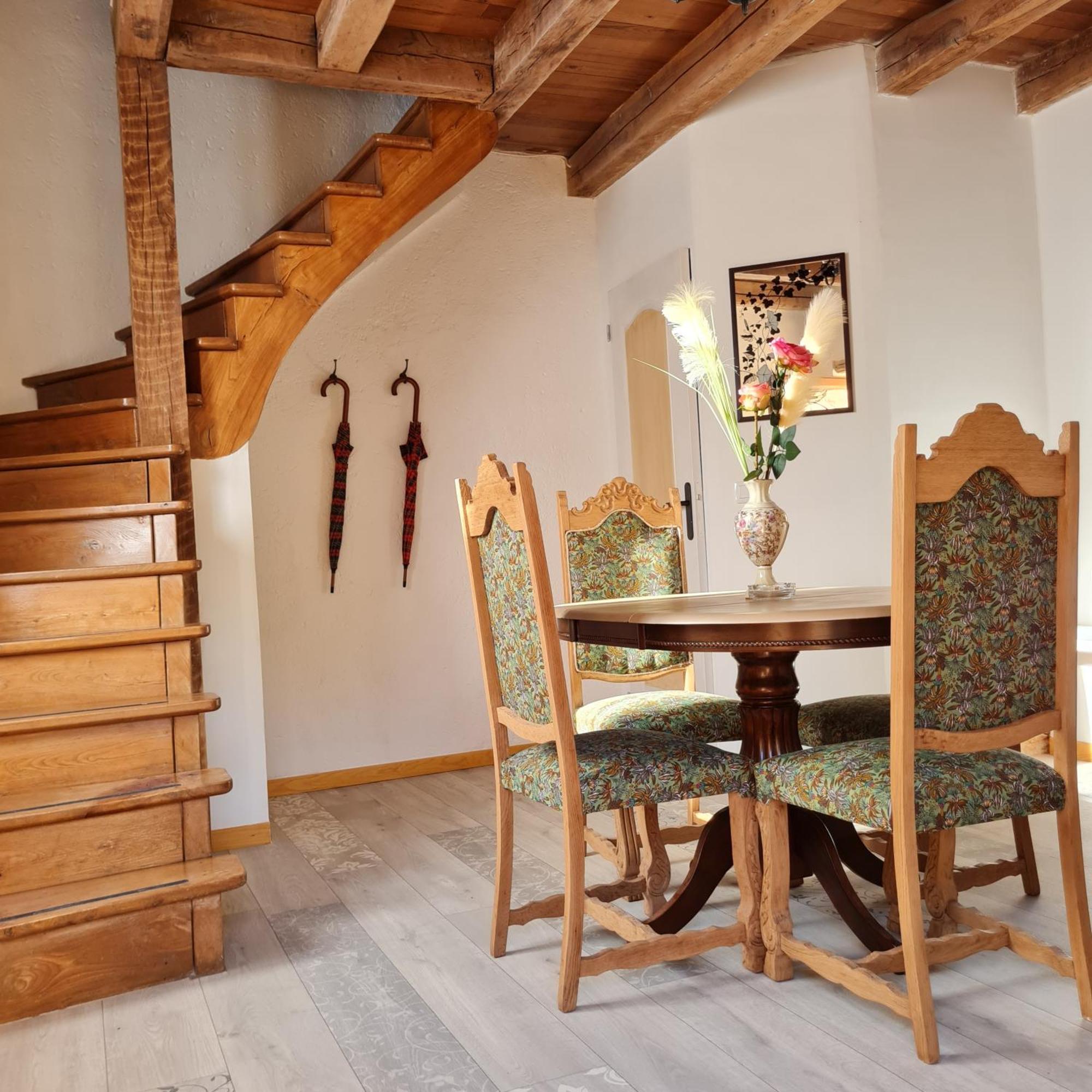 Hotel Domaine Du Cardou Puy-lʼÉvêque Habitación foto